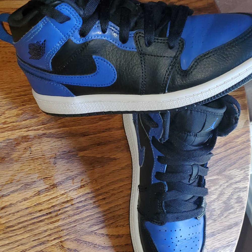Jordan 1's